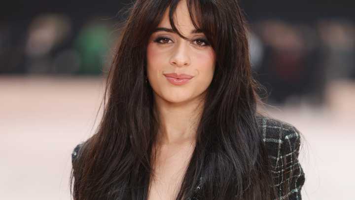 Camila Cabello surprises Iowans by singing 'First Man' at wedding