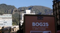 ¿Es usted feliz?: la pregunta que la Bienal de Arte BOG25 hace en su inauguración con flores y besos