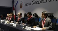 JNJ evalúa esta mañana informe sobre pedido de vacancia contra su presidente, Gino Ríos