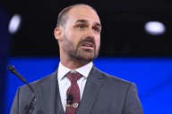 Fue imputado. La fiscalía de Brasil acusa al hijo de Bolsonaro por hacer lobby desde Estados Unidos a favor de las sanciones a Brasil