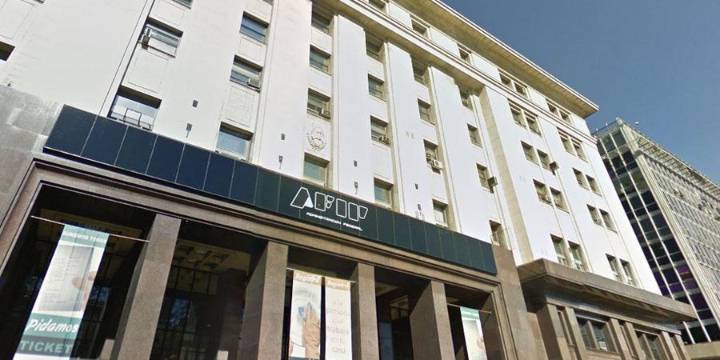 Pese a reiterados anuncios, la presión tributaria no dejó de crecer en los últimos 20 años
