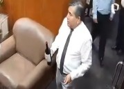 Osinergmin bajo lupa: presunta fiesta en horario laboral genera rechazo ciudadano