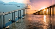 Así es el puente más largo de Sudamérica: 13 km de ingeniería colosal por donde cruzan 140.000 vehículos al día