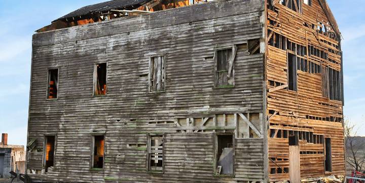This Crumbling Grain Mill Got a Jaw-Dropping Transformation