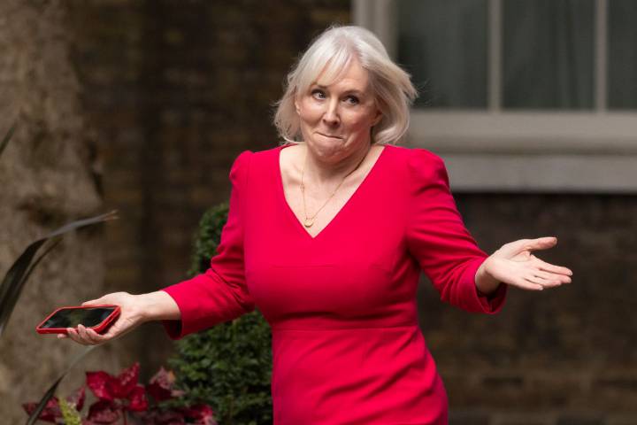 Nadine Dorries defects to Reform