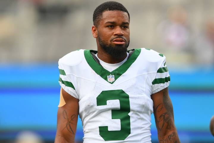 Deadspin | Report: Former Jet Xavier Gipson getting fresh start with Giants