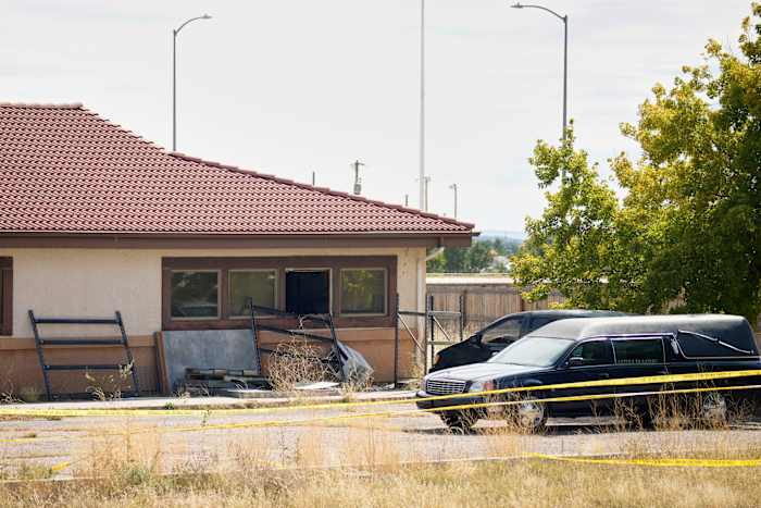 Colorado funeral director who acknowledged abusing 191 corpses withdraws guilty plea