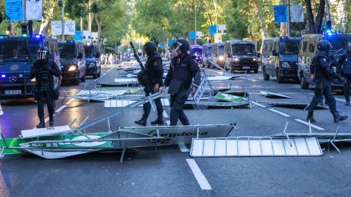 El delegado del Gobierno en Madrid asegura que la protesta ha sido pacífica y cifra en 100.000 los manifestantes