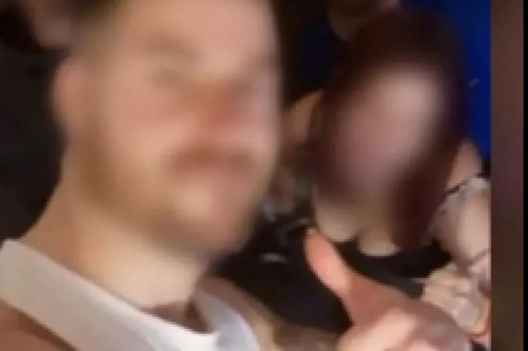 La manada de Castelldefels acepta penas inferiores a nueve años de cárcel tras pedir perdón a las tres víctimas de violación en grupo