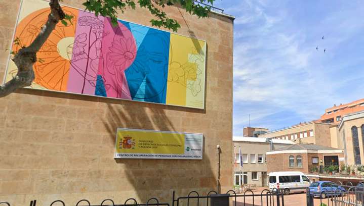 La Universidad de Salamanca e Imserso firman un convenio para prácticas en el CRMF de Salamanca
