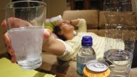Médicos confirman: la “resaca de dos días” es real, pero se puede prevenir