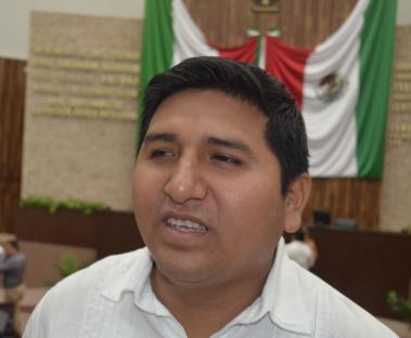 Rogerio Castro, funcionario nefasto