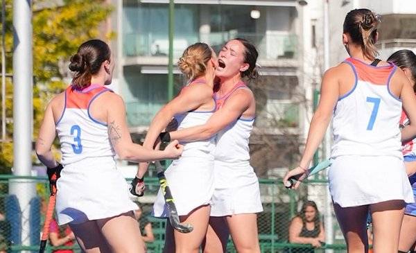 Hockey: los seleccionados de Bahía tuvieron un viernes feliz y llegan ganadores a semis