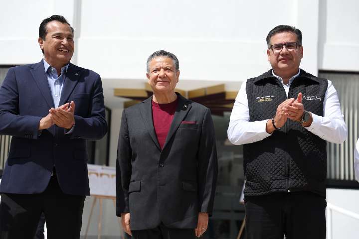 Julio Menchaca pone en marcha el complejo “Hidalgo Honesto”