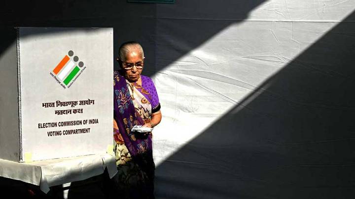 ECI publishes final electoral list; 7.42 crore voters in poll