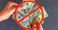 Fin del dólar: el activo que subió 24% y ya le está ganando como el preferido para ahorrar en todo el mundo