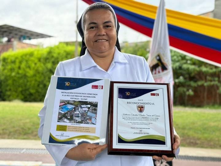 La Institución Educativa Nuestra Señora del Carmen innova con el uso de energías sostenibles