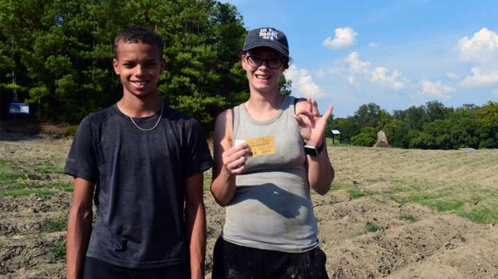 Oklahoma family finds brown diamond at Crater of Diamonds State Park