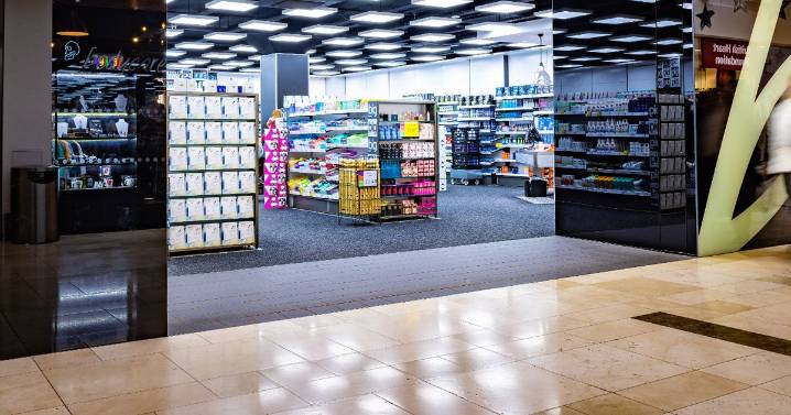 Beauty retailer enters administration with 32 stores shutting
