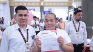 Casa Ley celebra su 71 aniversario con un pastel para sus clientes en Mazatlán