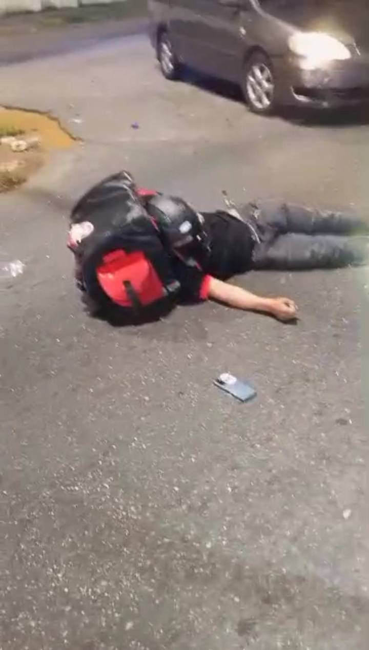 Accidente entre vehículo y motorizado dejó un herido