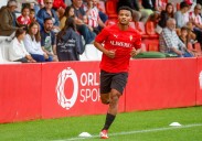 El Sporting, salvo sorpresa, da por zanjado el mercado de fichajes con Oscar Cortés