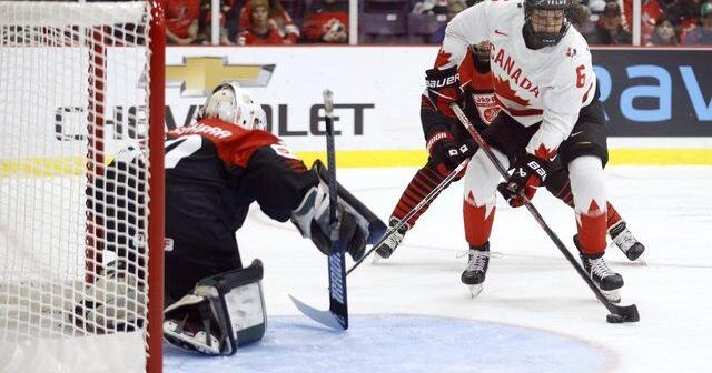 Three-time Olympic champion Rebecca Johnston retires from national hockey team