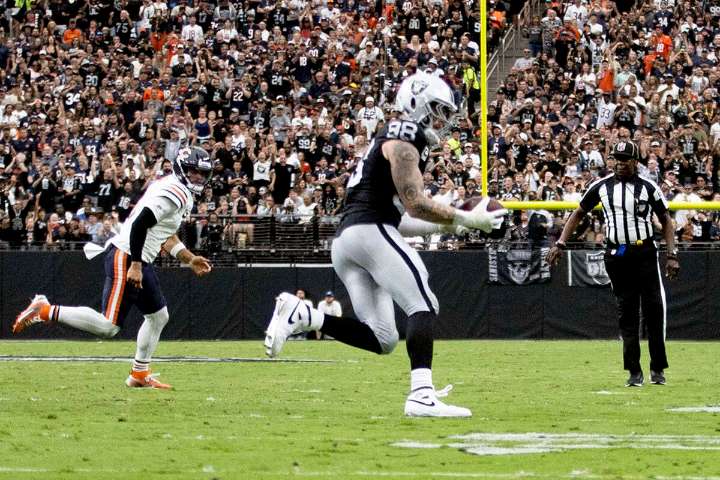 Maxx Crosby was elite in Raiders’ defeat to Chicago Bears 