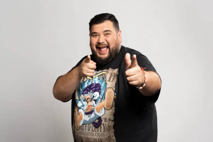 Mega confirma a Otakin, el popular “antiinfluencer”, como participante del reality “El Internado”