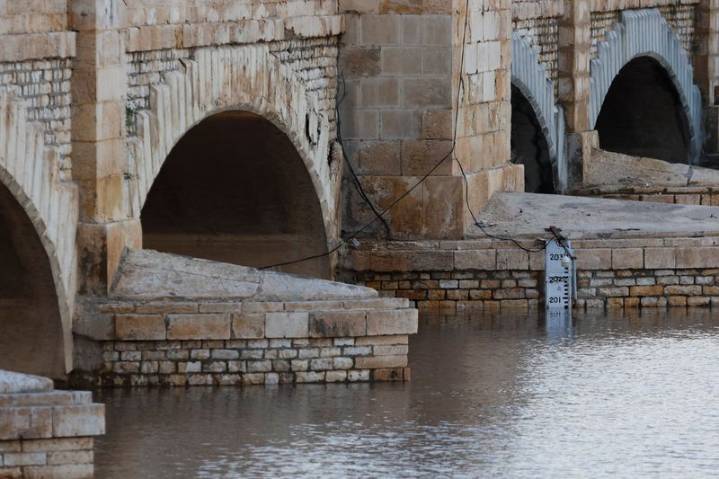 IMF says Pakistan's flood spending, budget agility to be reviewed
