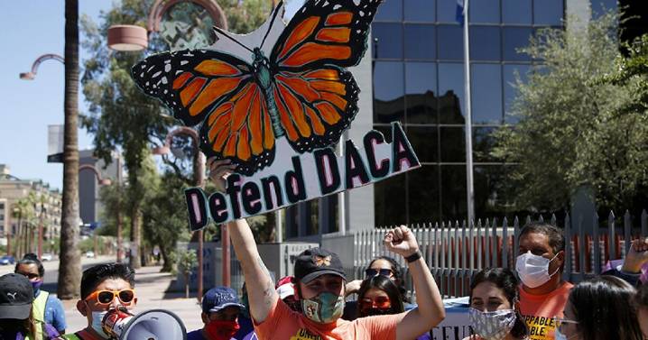 U.S. will consider new applications for DACA for the first time in years