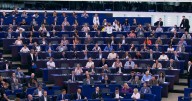 Bronca en el Parlamento Europeo tras rechazar un minuto de silencio en memoria de Charlie Kirk