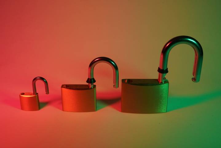 DeFi Community On Alert Following Hypervault’s $3.6 Million Suspected Rug Pull