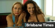 Abbie Chatfield helps mum Laura prepare to win over The Golden Bachelor