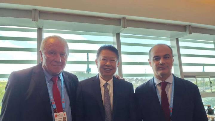 Dusso se reunió con el embajador argentino en China y directivos de Zijin