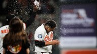 Basallo hits an RBI single in 11th to lift Orioles to walk