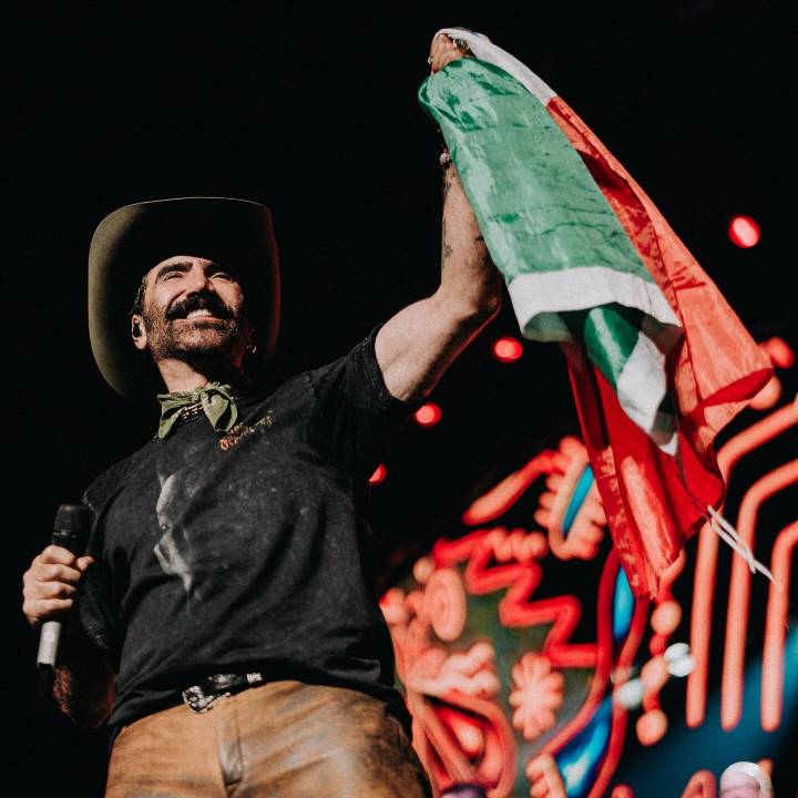 Alejandro Fernández pospone conciertos por enfermedad: qué tiene