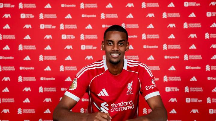 El Liverpool rompe el mercado con el fichaje de Isak