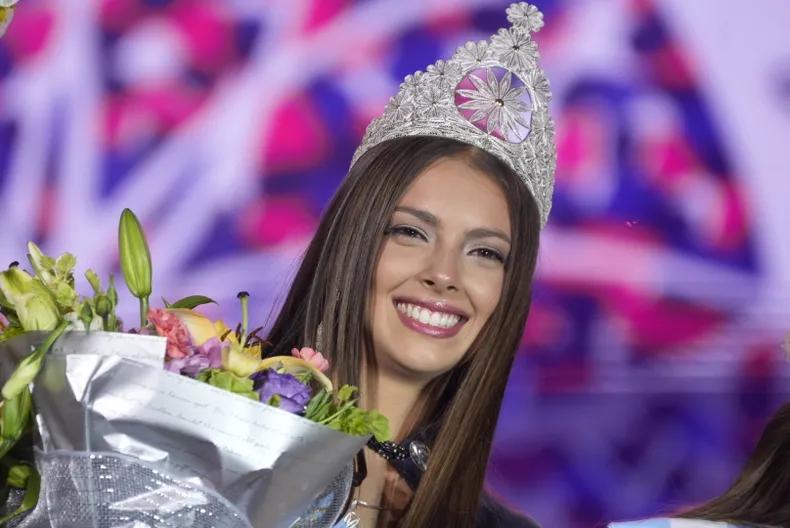 Jujuy: Sofía Masino, fue elegida como la nueva Reina Nacional de los Estudiantes 2025