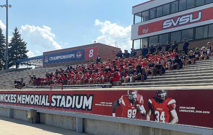 SVSU rally falls short in football loss to New Haven