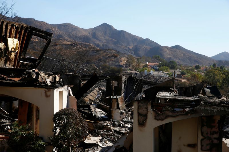 Southern California Edison, others reach settlement to recover $2 billion tied to wildfires