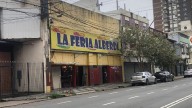 Nació como una medida transitoria, pero funcionó 17 años: cierra la feria de Rivadavia y buscan reubicar a puesteros