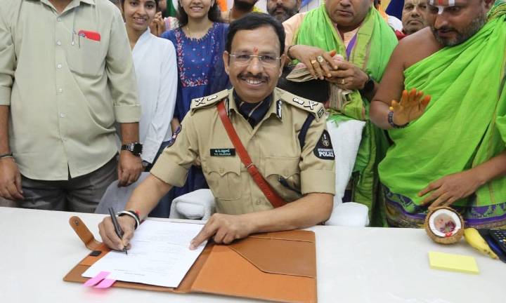 V.C. Sajjanar Takes Charge as Hyderabad Police Commissioner