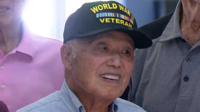 Sacramento war hero celebrates 100th birthday with fellow veterans