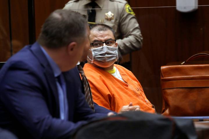 Un líder religioso mexicano preso en California enfrenta nuevos cargos en EEUU