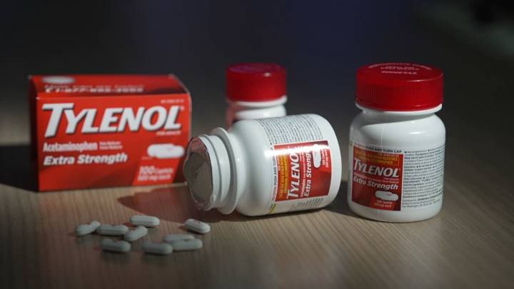 Trump and RFK Jr. make autism announcement, Tylenol maker and medical experts push back
