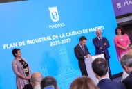Almeida presenta el Plan de Industria de Madrid en 44 medidas