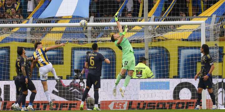 El golazo olímpico de Ángel Di María que le dio el empate a Rosario Central ante Boca