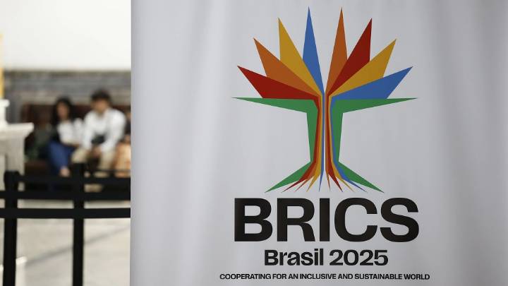 India sugirió análisis dentro de Brics de desafíos globales