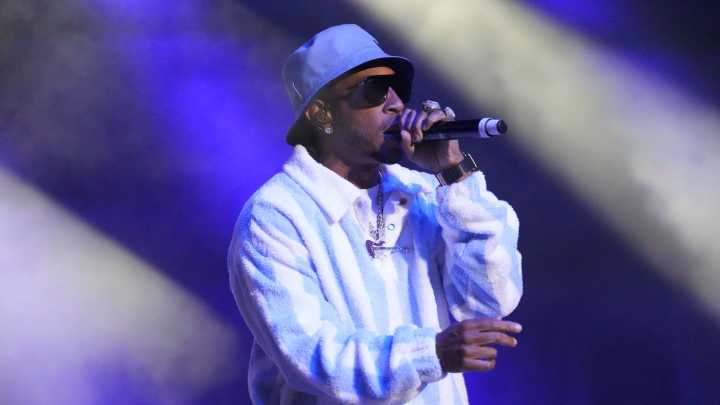 This famous rapper will have a free concert before UNC vs Clemson